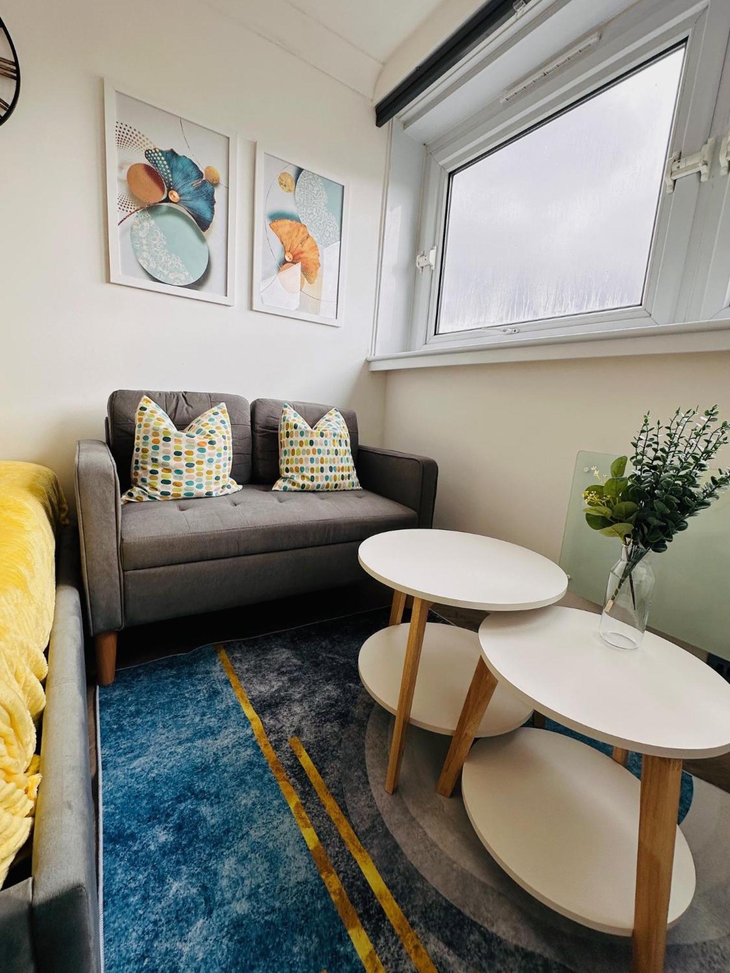 R1 - Private Room In Modern Shared Apartment, Each With Kitchenette, Central Birmingham Exterior foto